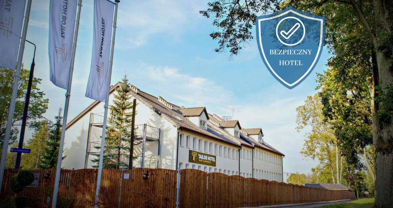 Tailor Hotel Sport & Conference Morąg Esterno foto