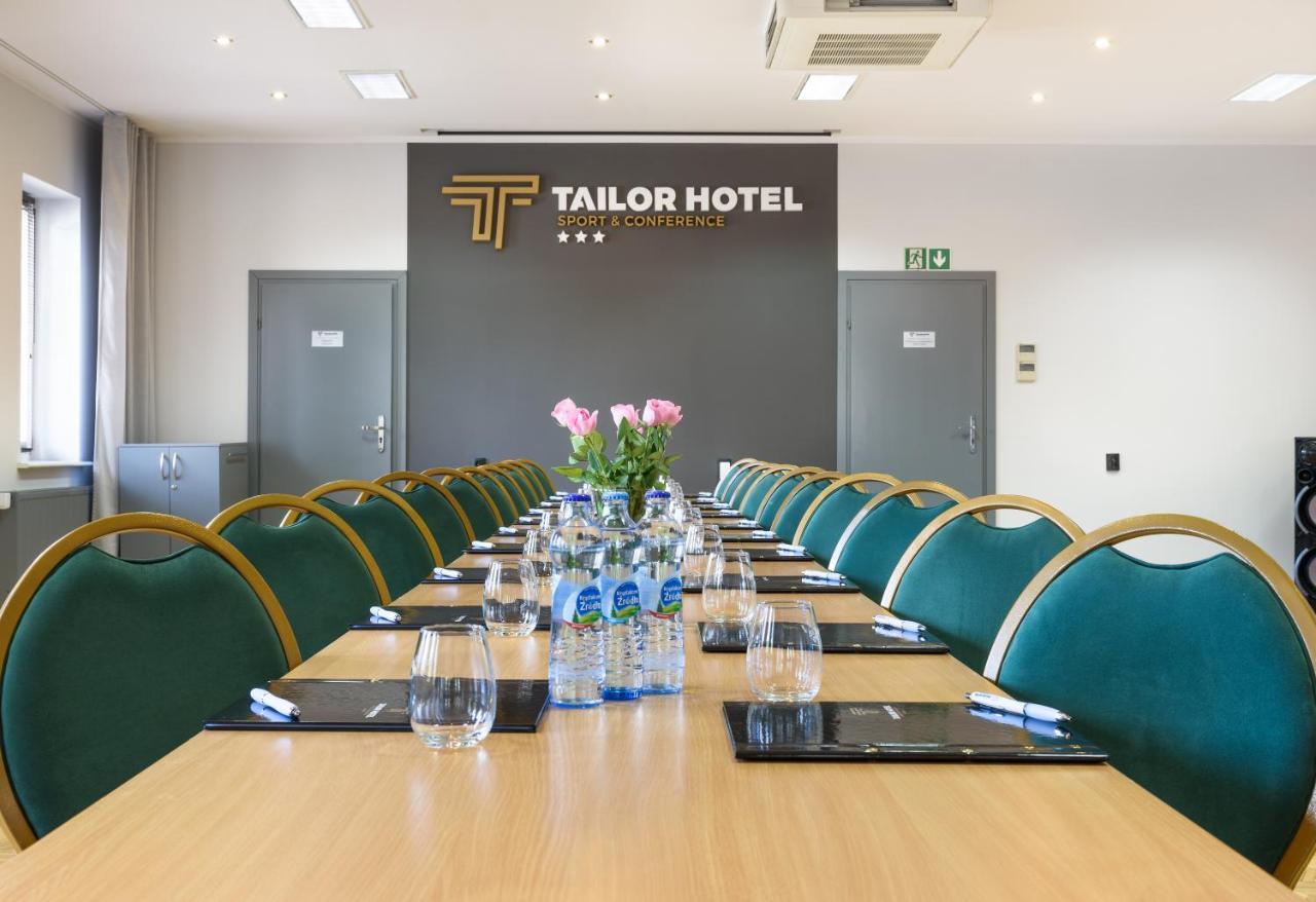 Tailor Hotel Sport & Conference Morąg Esterno foto